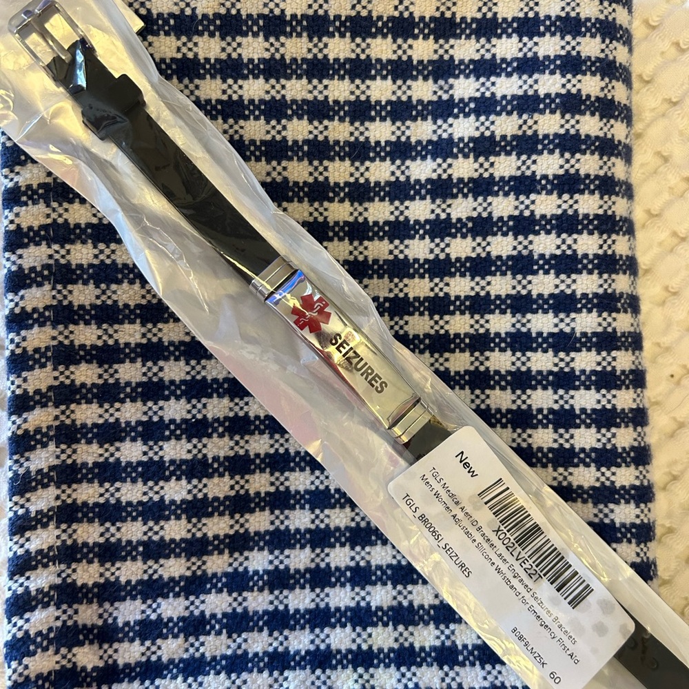 Medical Alert Seizures Silicone Wristband - Black & Silver